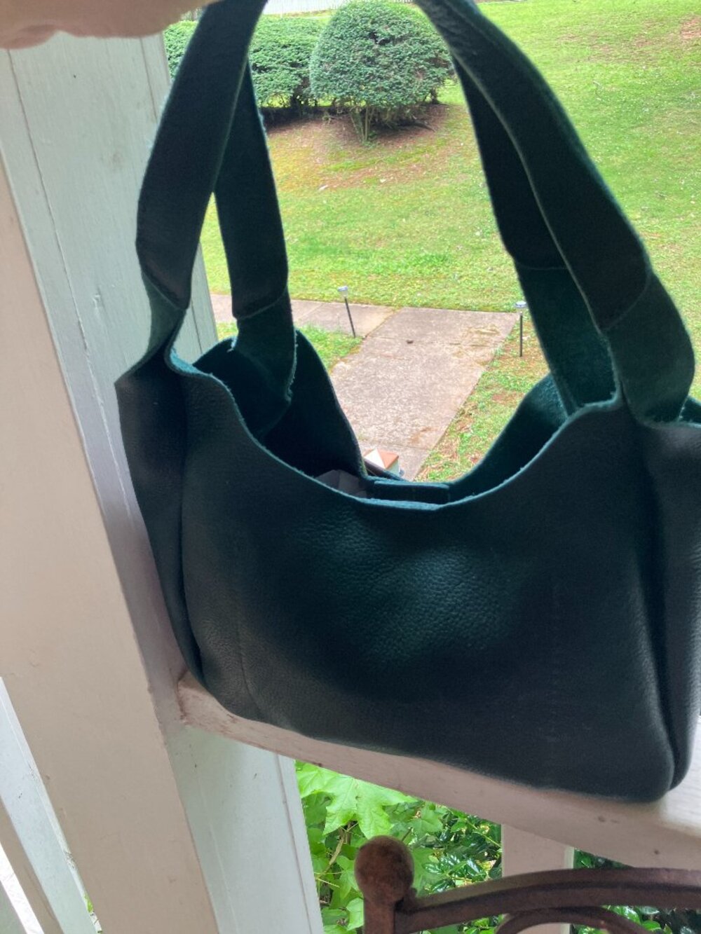 Portland Leather Madison Shoulder Bag - Picture 3 of 5
